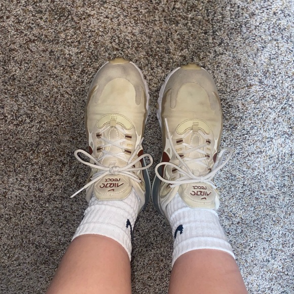 air max 270 reacts - Picture 5 of 5